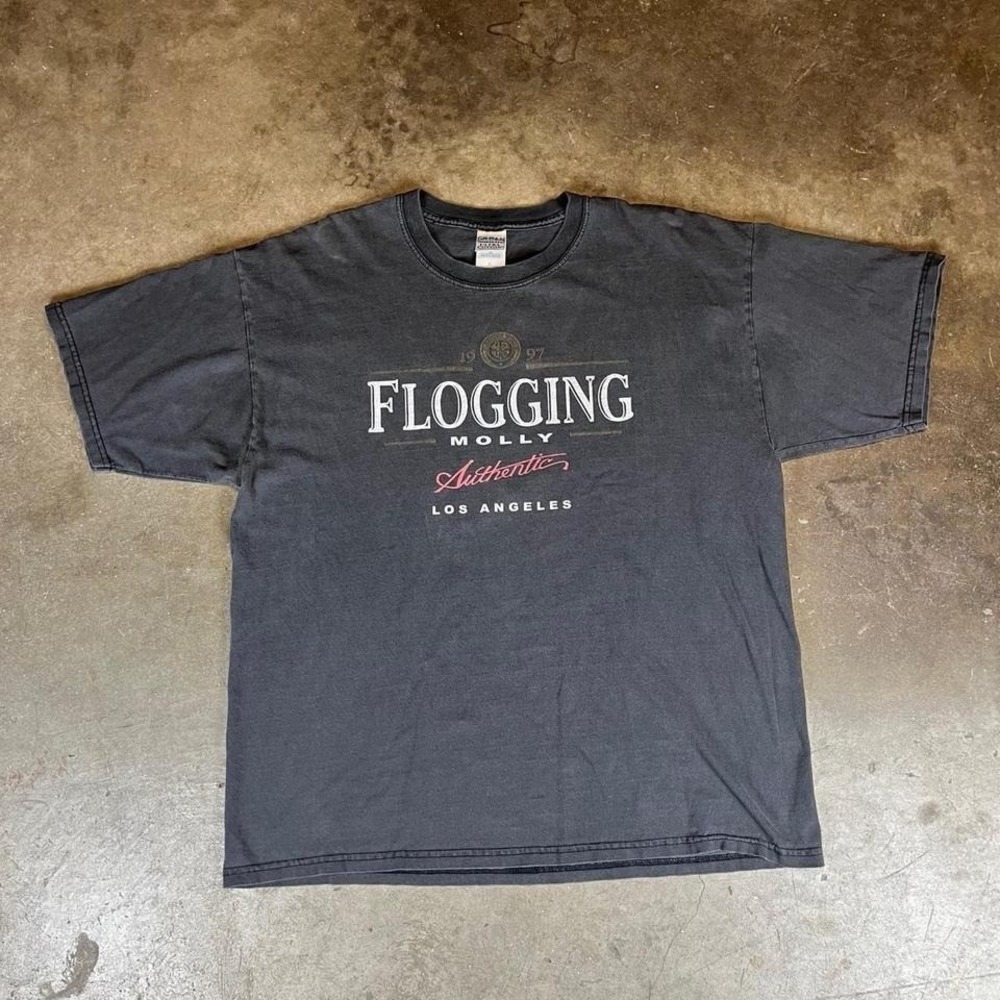 Vintage 1997 Flogging Molly‎ black band tee Size men's XL